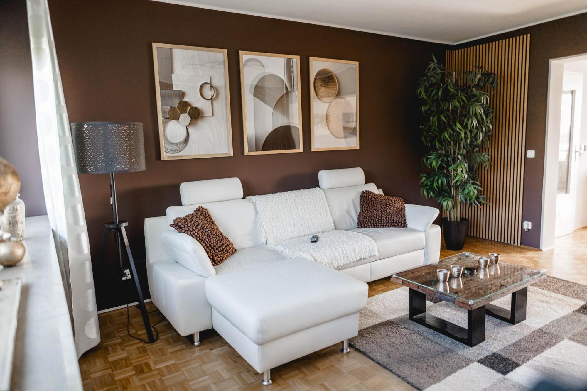 Me Homes - Grosse Moderne Designer-Wohnung Fuer Urlaub Und Business - Mit Kueche, Buero, Balkon Und 2 Parkplaetzen Bayreuth Eksteriør bilde